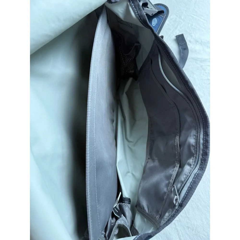 Timbuk2 Classic Messenger Bag Navy Black Cordura Small KDS16